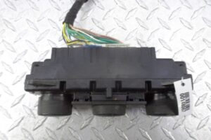 Изображение товара 148067 - 00148067 pereklyuchatel otopitelya Opel Omega 3