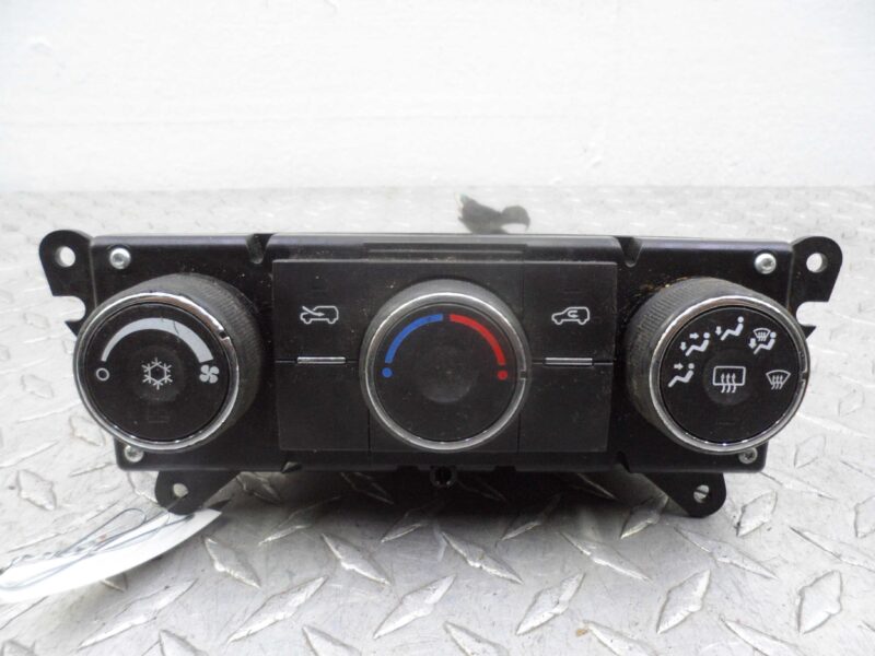 Изображение товара 148067 - 00148067 pereklyuchatel otopitelya Opel Omega