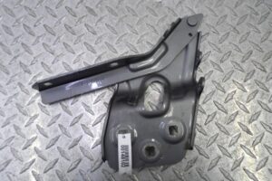 Изображение товара 148102 - 00148102 petlya kapota pravaya Toyota Corolla Verso 2