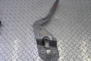 Изображение товара 148102 - 00148102 petlya kapota pravaya Toyota Corolla Verso 3