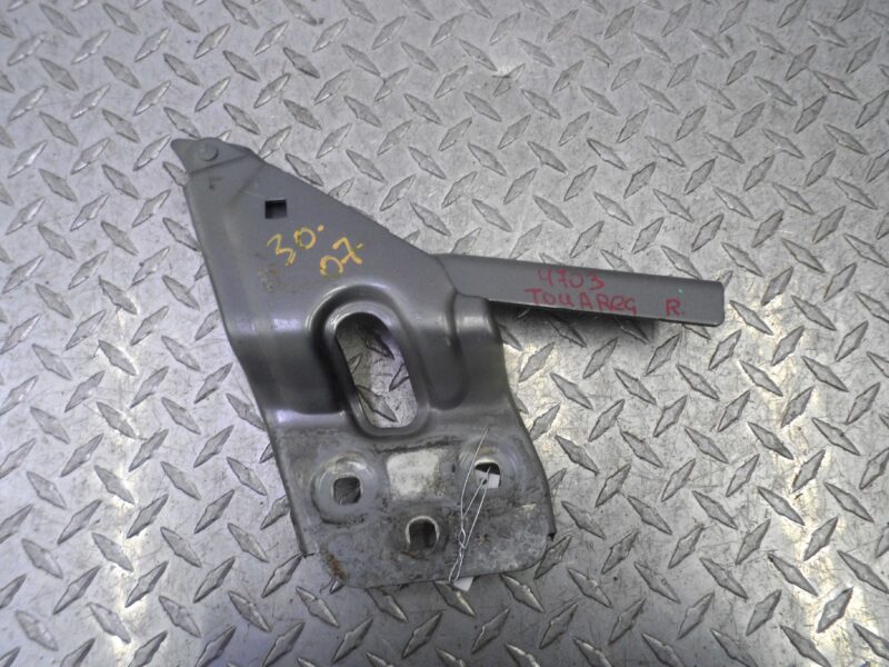 Изображение товара 148102 - 00148102 petlya kapota pravaya Toyota Corolla Verso