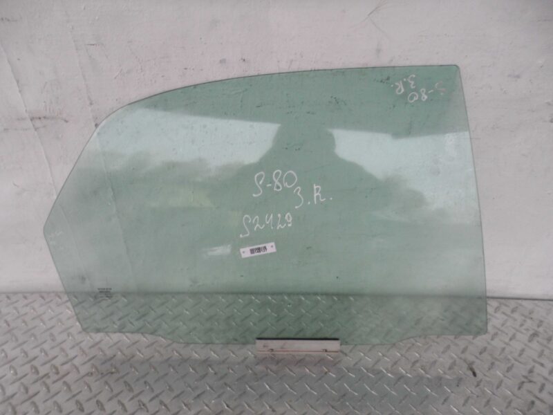 Изображение товара 148127 - 00148127 steklo dveri zadnej pravoj Volvo 850