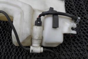 Изображение товара 148227 - 00148227 bachok omyvatelya Toyota Venza 2