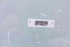 Изображение товара 148237 - 00148237 steklo dveri perednej levoj Lincoln Navigator 1