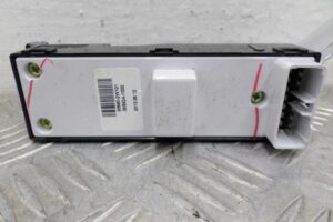 Изображение товара 148323 - 00148323 knopka salona Pontiac TransSport 2