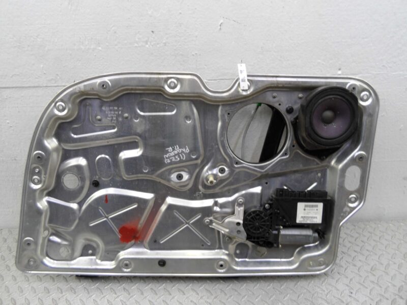 Изображение товара 148610 - 00148610 steklopodemnik perednij pravyj Toyota Carina E