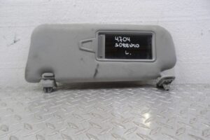 Изображение товара 149092 - 00149092 kozyrek solntsezaschitnyj Audi TT