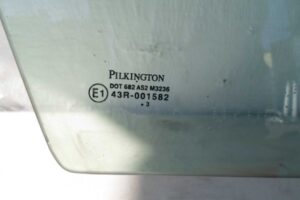 Изображение товара 149102 - 00149102 steklo dveri perednej pravoj Chrysler 300C 2