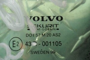 Изображение товара 149206 - 00149206 steklo kuzovnoe levoe Volvo 850 2