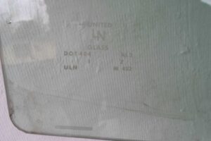 Изображение товара 149221 - 00149221 steklo dveri zadnej pravoj 2