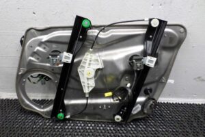 Изображение товара 149414 - 00149414 steklopodemnik perednij levyj Ford Transit 1