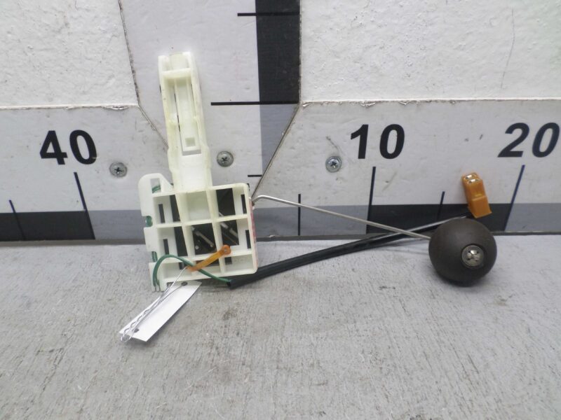 Изображение товара 149495 - 00149495 datchik urovnya topliva Mercedes A klasse