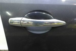 Изображение товара 149529 - 00149529 dver perednyaya pravaya Toyota Hiace 1