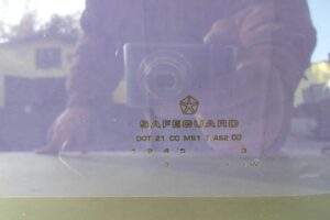 Изображение товара 149607 - 00149607 steklo kuzovnoe levoe Peugeot 308 1
