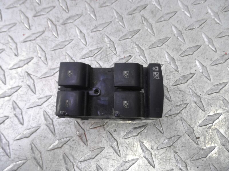 Изображение товара 149915 - 00149915 knopka steklopodemnika