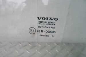 Изображение товара 149957 - 00149957 steklo dveri zadnej pravoj Volvo 850 1