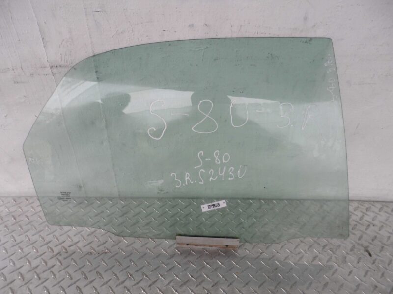 Изображение товара 149957 - 00149957 steklo dveri zadnej pravoj Volvo 850