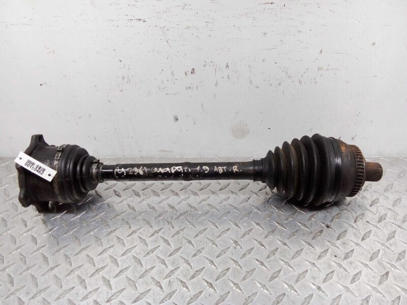 Изображение товара 150462 - 00150462 poluos perednyaya pravaya Toyota Previa