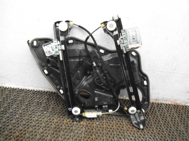 Изображение товара 150795 - 00150795 steklopodemnik zadnij pravyj Volkswagen Lupo