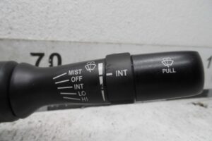 Изображение товара 151409 - 00151409 pereklyuchatel podrulevoj (strekoza) Subaru Tribeca 3