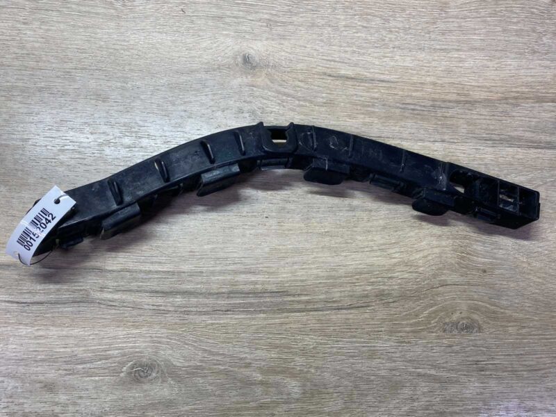 Изображение товара 152042 - 00152042 kronshtejn zadnego bampera Alfa Romeo 146