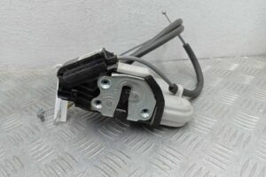 Изображение товара 158303 - 00158303 zamok dveri zadnej levoj Pontiac TransSport 3