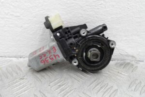 Изображение товара 158689 - 00158689 motorchik steklopodemnika Toyota Hiace 1