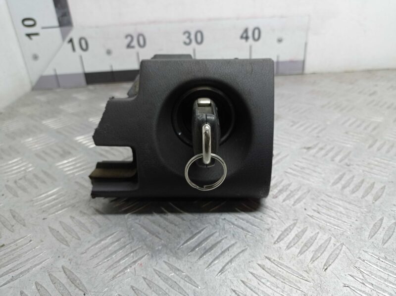 Изображение товара 159515 - 00159515 zamok zazhiganiya Toyota Carina E