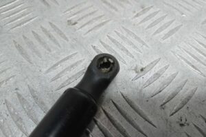 Изображение товара 161845 - 00161845 amortizator kryshki bagazhnika 1