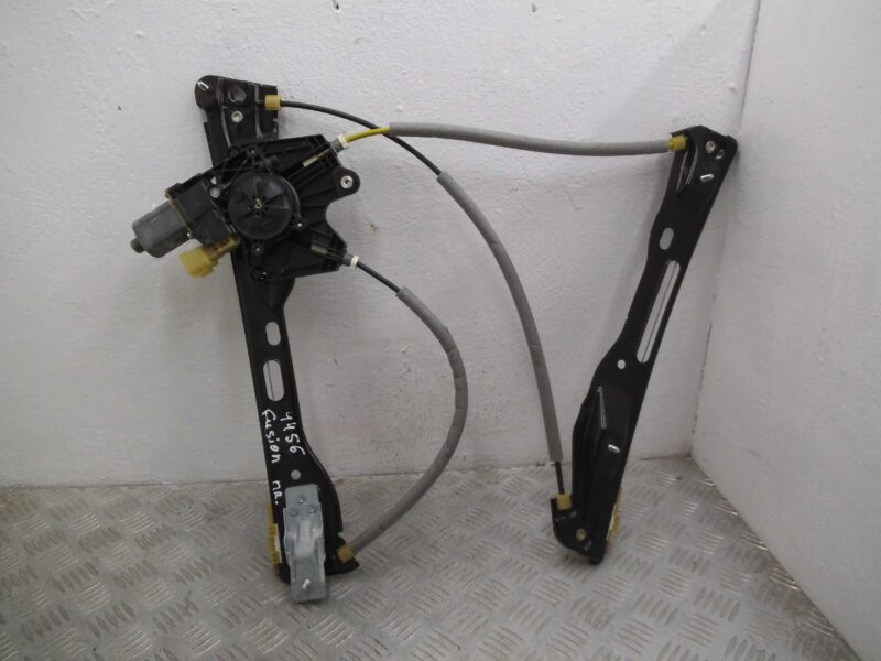 Изображение товара 162122 - 00162122 steklopodemnik perednij pravyj Chevrolet Aveo