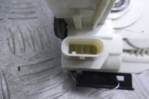 Изображение товара 164016 - 00164016 zamok dveri zadnej pravoj 1