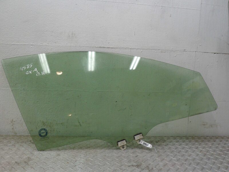 Изображение товара 164503 - 00164503 steklo dveri perednej pravoj Citroen C5