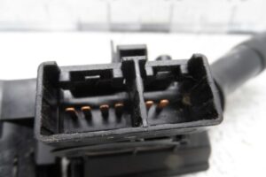 Изображение товара 164979 - 00164979 pereklyuchatel podrulevoj (strekoza) Subaru Tribeca 3