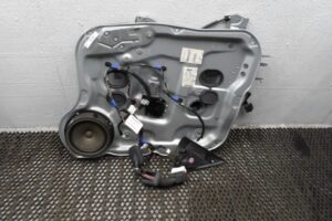 Изображение товара 167516 - 00167516 steklopodemnik perednij pravyj 2