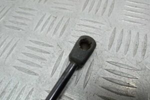 Изображение товара 167647 - 00167647 amortizator kryshki bagazhnika 2