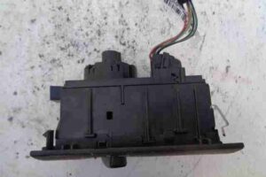 Изображение товара 16827 - 0016827 pereklyuchatel sveta Ford Escort 1