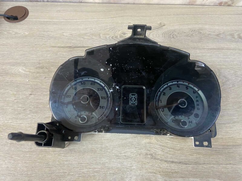 Изображение товара 168581 - 00168581 schitok priborov Infiniti QX4