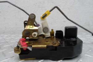 Изображение товара 172831 - 00172831 zamok dveri zadnej levoj 2