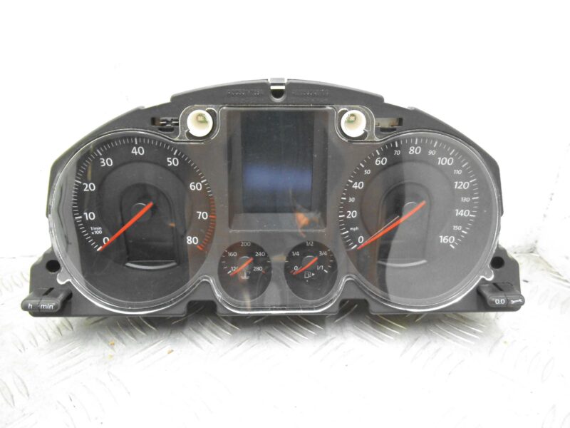 Изображение товара 174219 - 00174219 schitok priborov Volvo S40