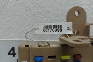 Изображение товара 176990 - 00176990 blok predokhranitelej Peugeot 306 1