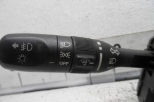 Изображение товара 178216 - 00178216 pereklyuchatel podrulevoj (strekoza) Peugeot 207 2