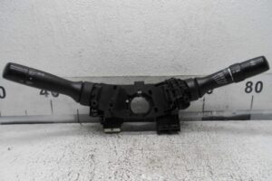 Изображение товара 179834 - 00179834 pereklyuchatel podrulevoj (strekoza) Subaru Tribeca