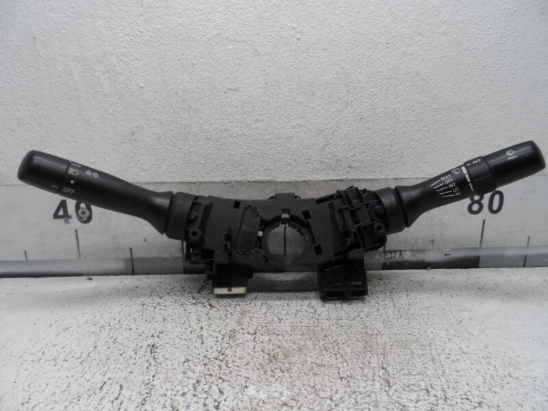 Изображение товара 182607 - 00182607 pereklyuchatel podrulevoj (strekoza) Subaru Tribeca