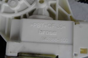 Изображение товара 182920 - 00182920 steklopodemnik perednij levyj 2