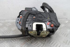 Изображение товара 183308 - 00183308 zamok dveri zadnej levoj 