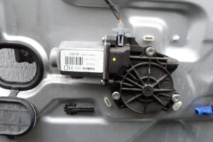 Изображение товара 184930 - 00184930 steklopodemnik perednij pravyj 2