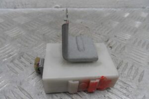 Изображение товара 185374 - 00185374 blok upravleniya Shift Lock Lexus RX 3