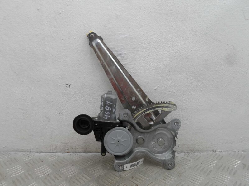 Изображение товара 187064 - 00187064 steklopodemnik zadnij levyj Subaru Legacy