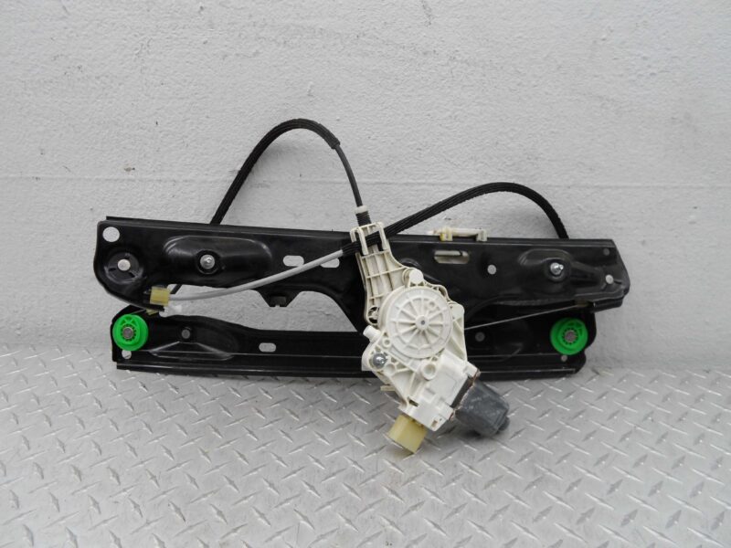 Изображение товара 187156 - 00187156 steklopodemnik perednij pravyj