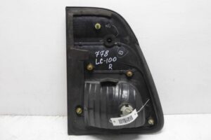 Изображение товара 187635 - 00187635 fonar kryla pravyj SEAT Leon 1